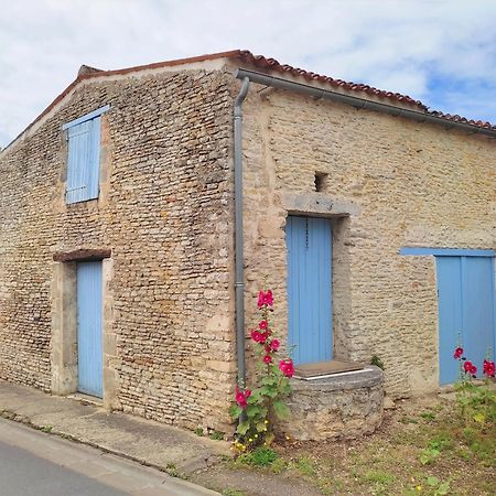 La Grange Bleue - Parking Prive - A 2Km De La Mer Saint-Georges-d’Oléron Kültér fotó